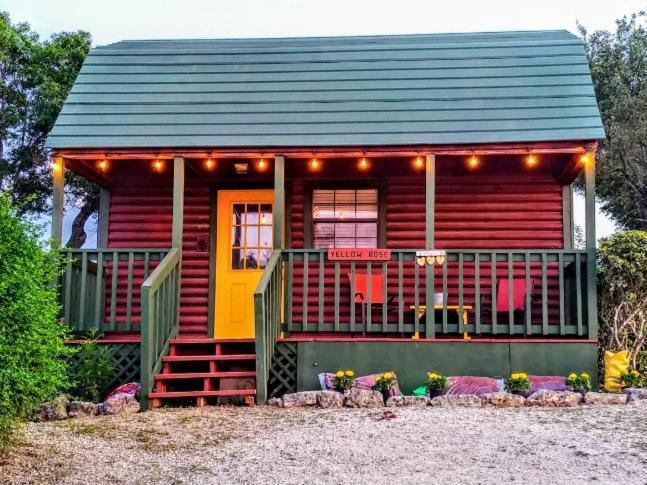 Of The Hill Rv & Lodge *